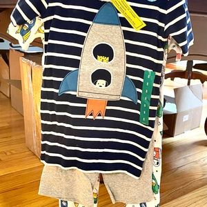 Carter size 8 sleep pajamas boys dog cat rocket ship spaceship
